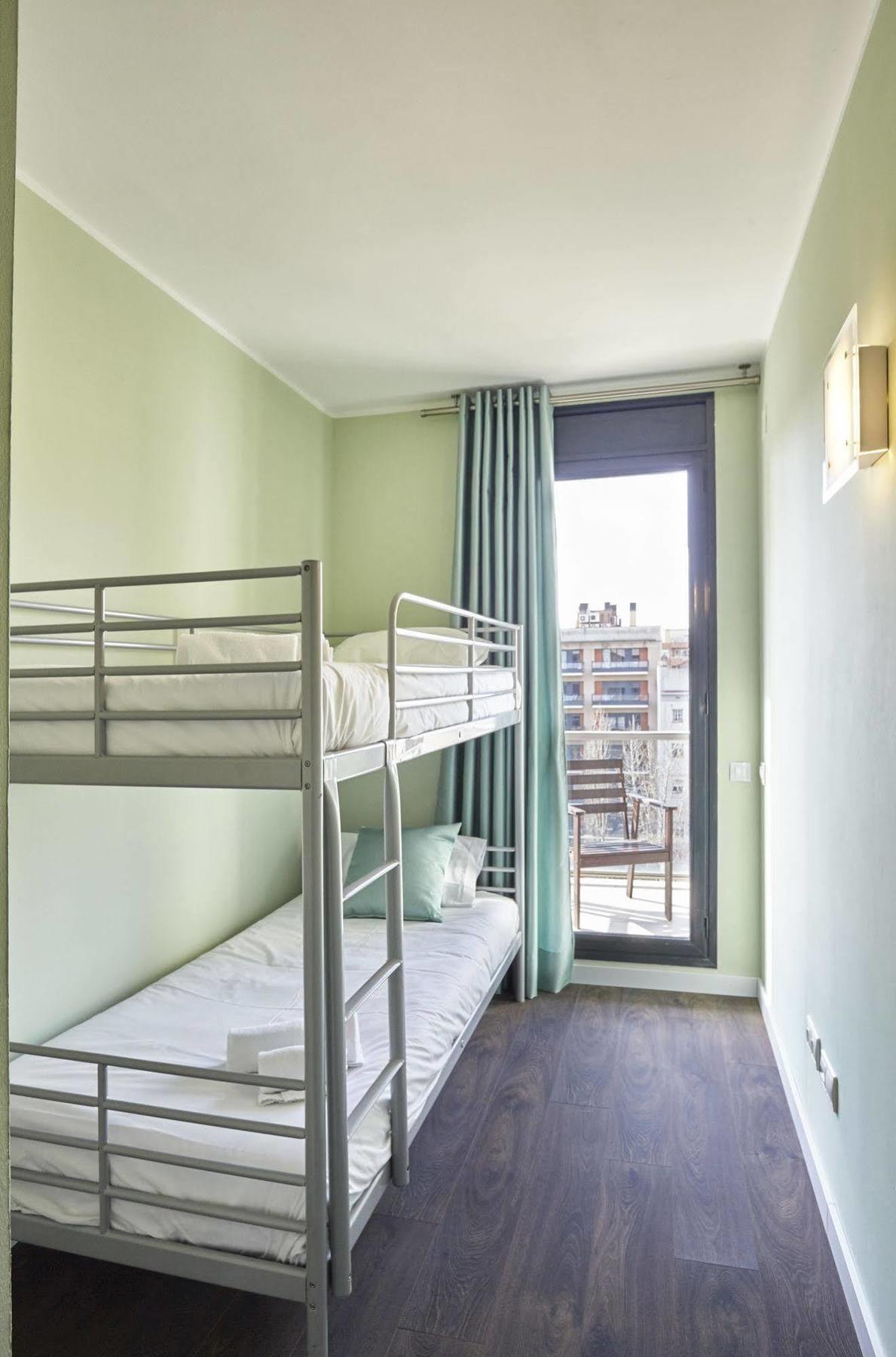 The Lonely Chimney Apartments Barcelona Zewnętrze zdjęcie